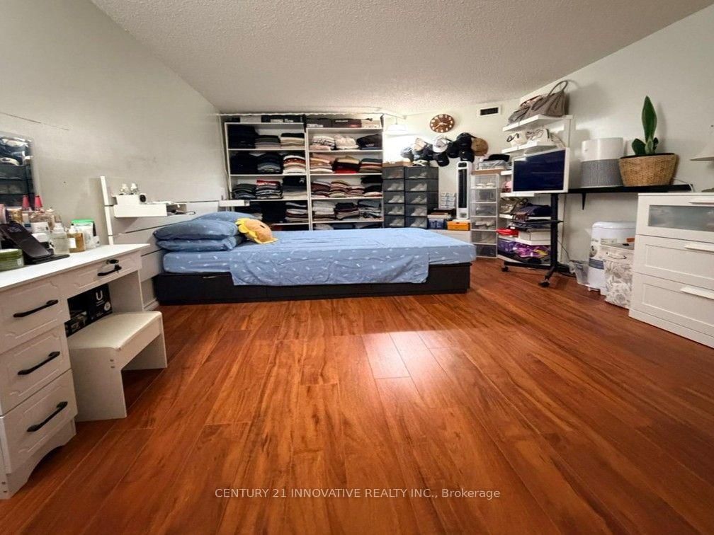1665 Victoria Park Avenue • #Unit 207 • Toronto, ON photo 34