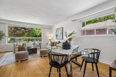 17 Chancellor Drive — photo 6