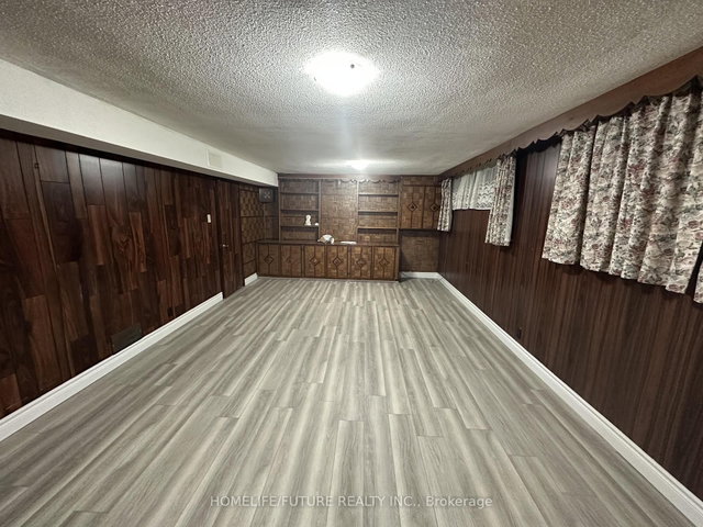 Bsmt - 27 Kells Avenue