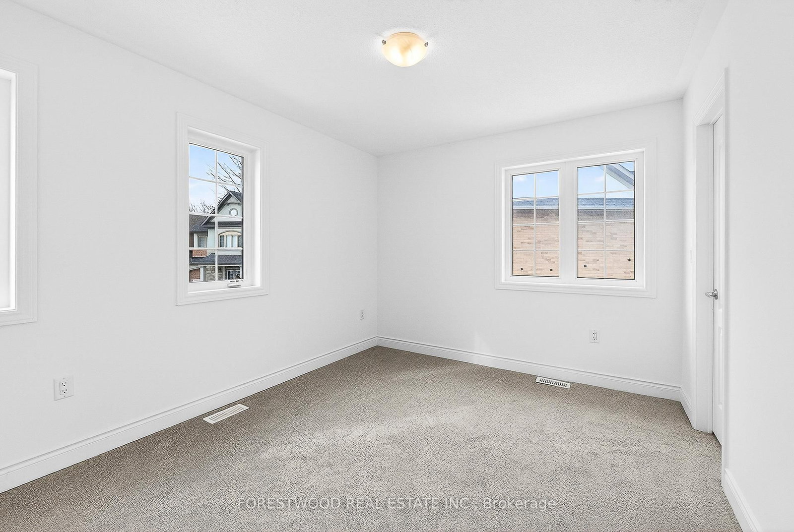 17 Deer Creek Court • Toronto, ON photo 37