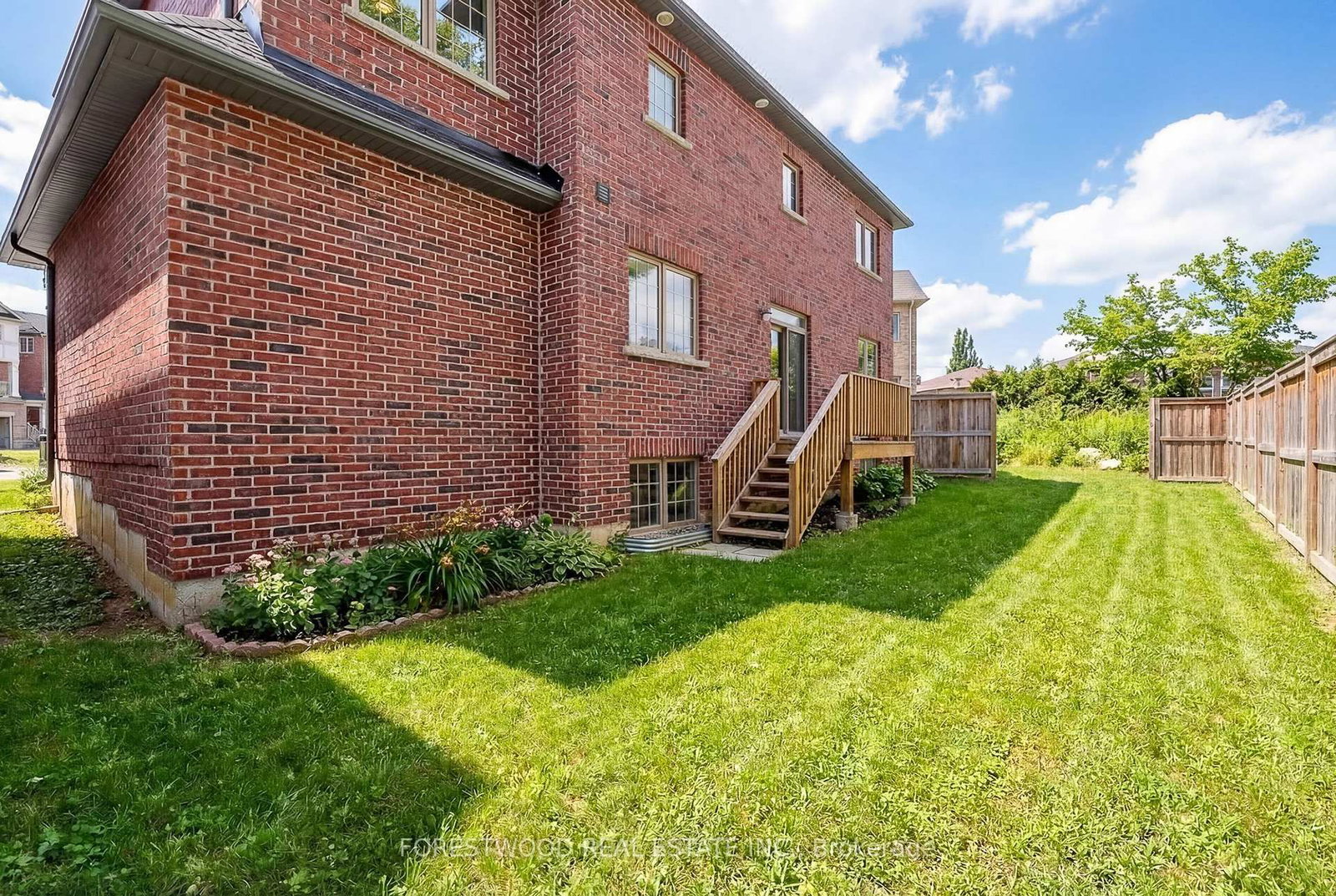 17 Deer Creek Court • Toronto, ON photo 47