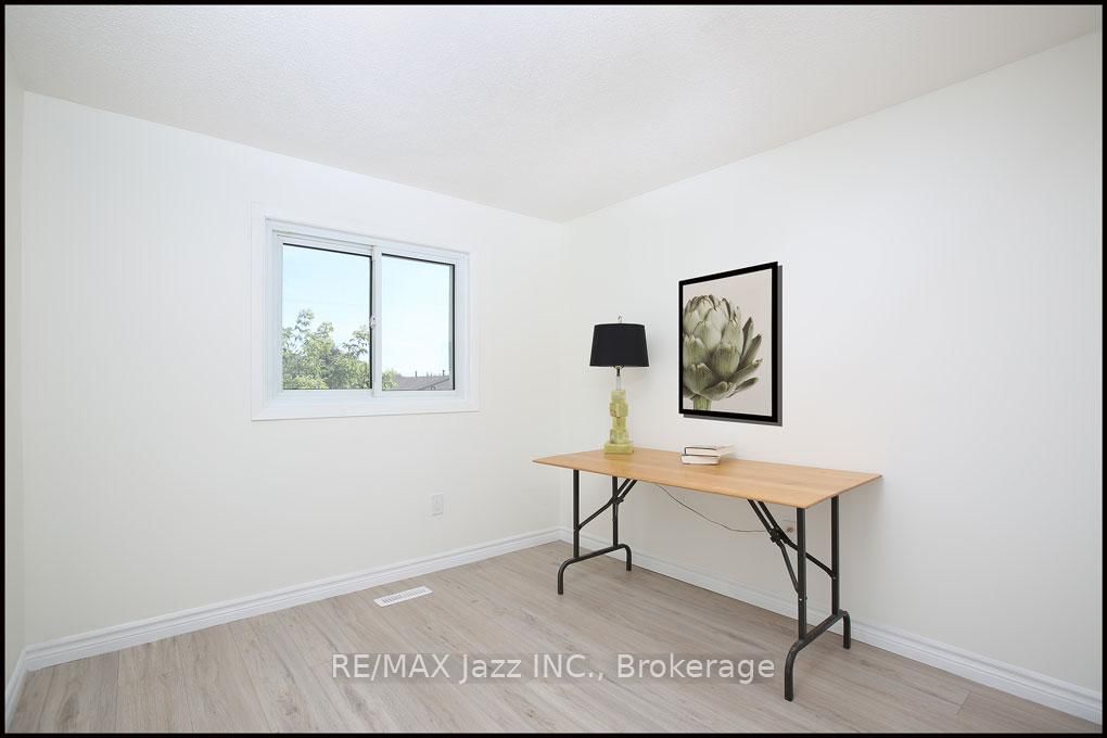 611 Galahad Drive • #90 • Oshawa, ON photo 11