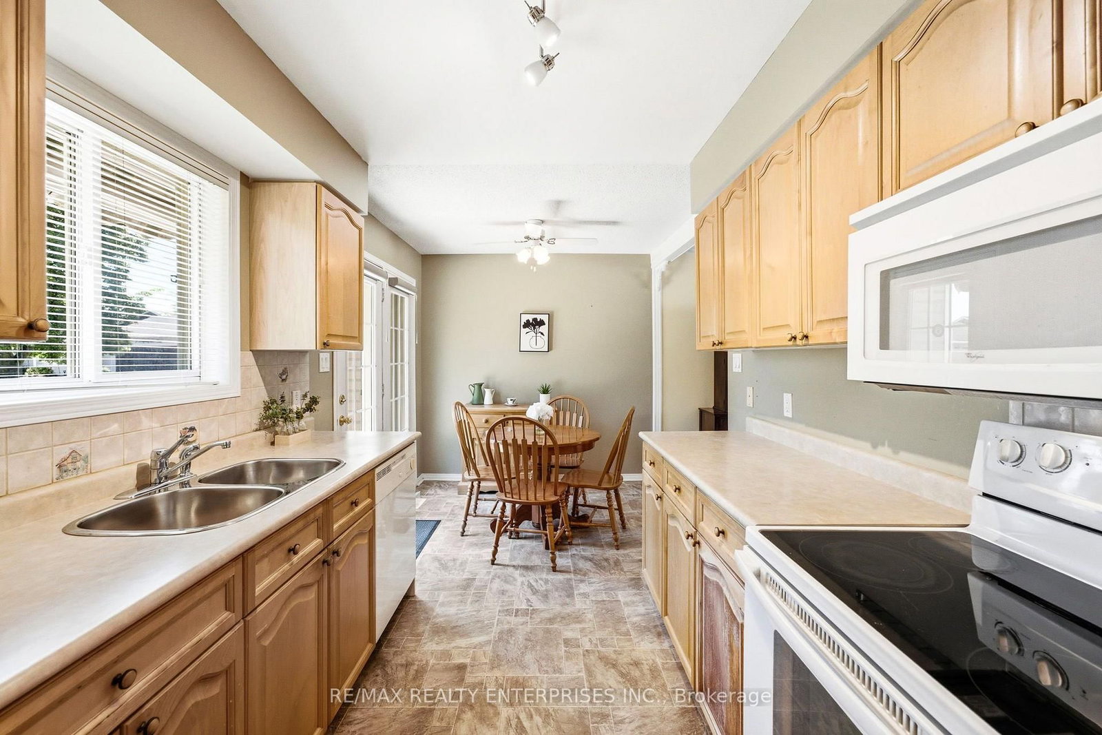 1 Huron Court • Clarington, ON photo 13