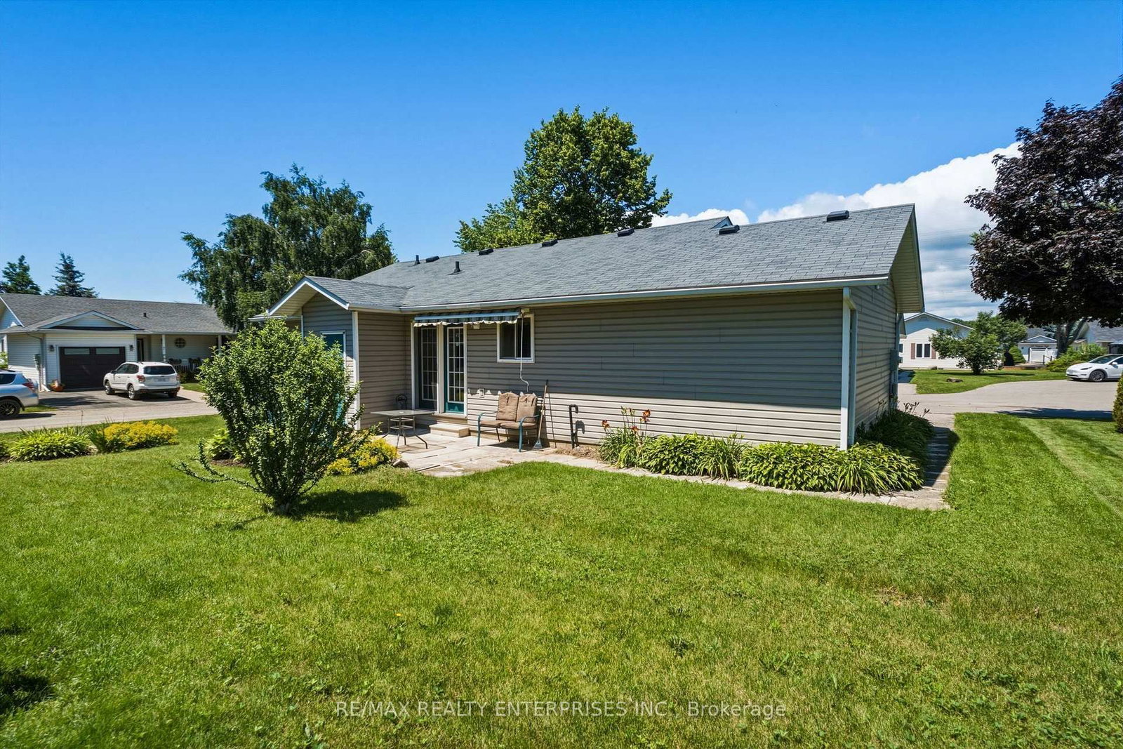 1 Huron Court • Clarington, ON photo 26