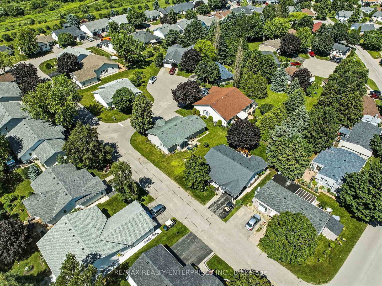1 Huron Court • Clarington, ON photo 32