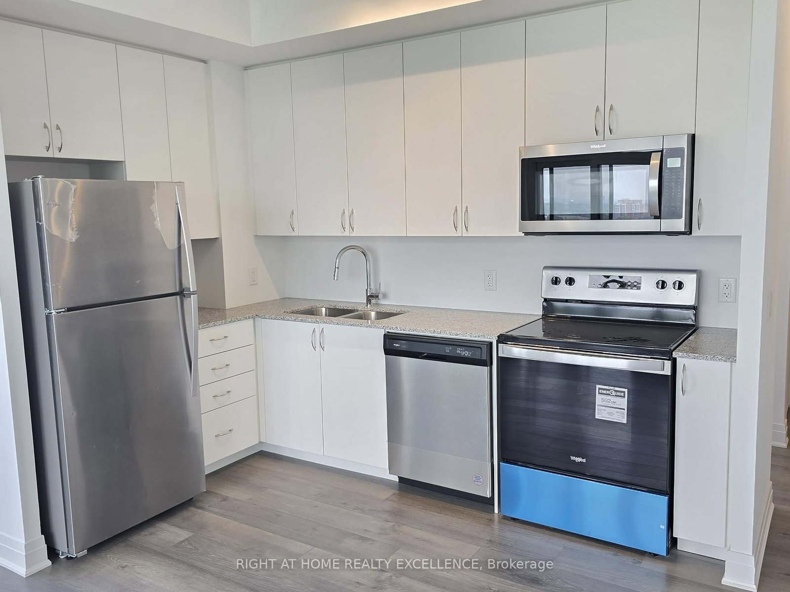 3220 Sheppard Avenue • #1404 • Toronto, ON photo 10