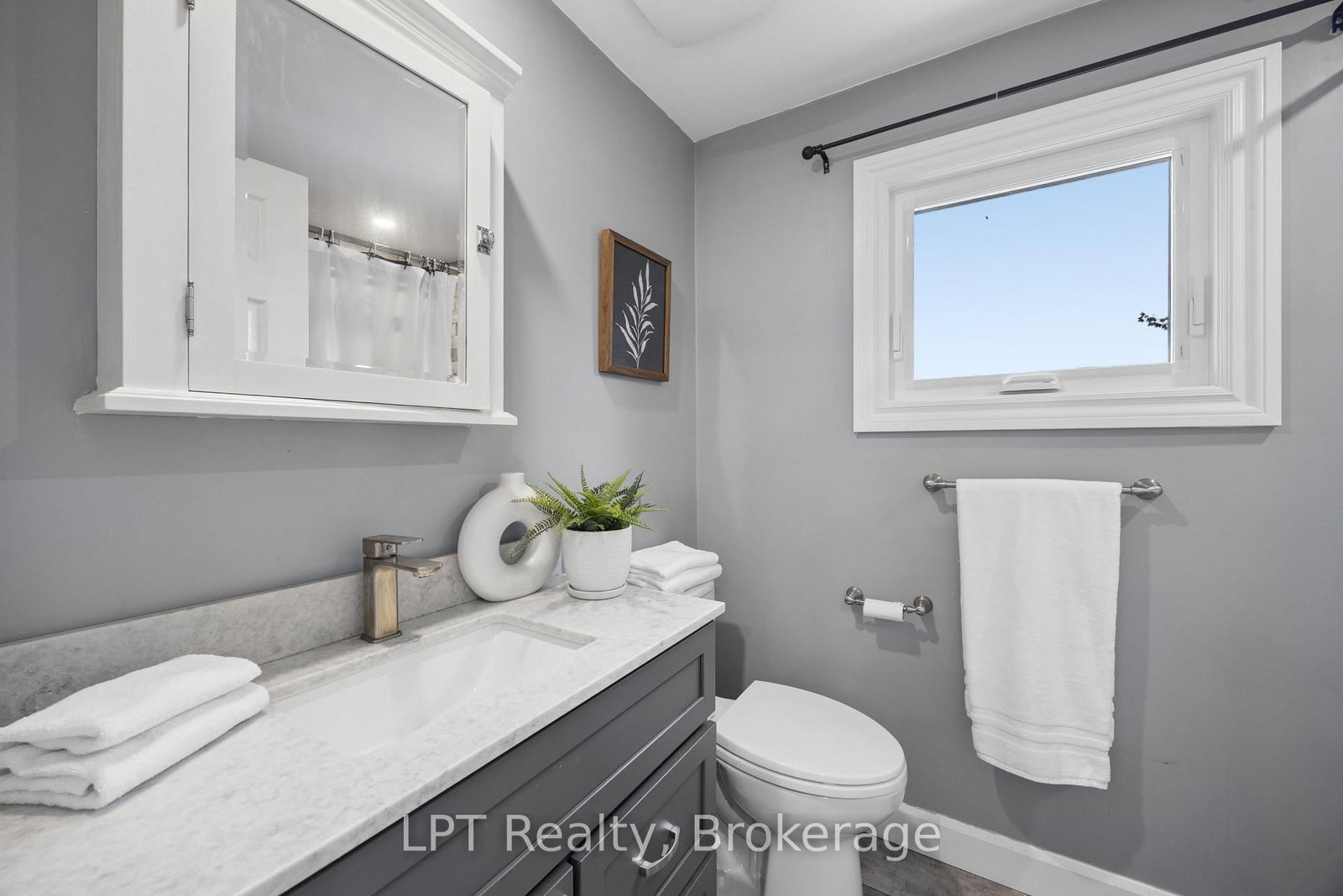178 Sandringham Drive • Clarington, ON photo 21