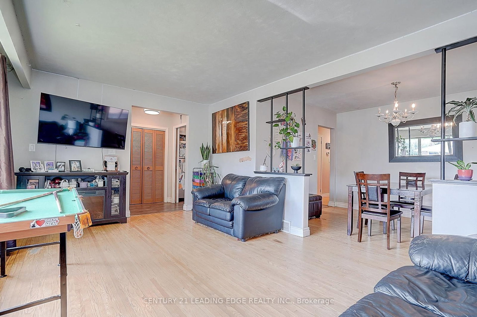 284 DOVER Street • Oshawa, ON photo 10