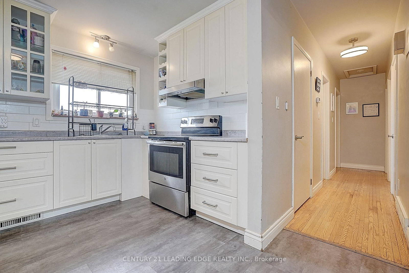 284 DOVER Street • Oshawa, ON photo 19