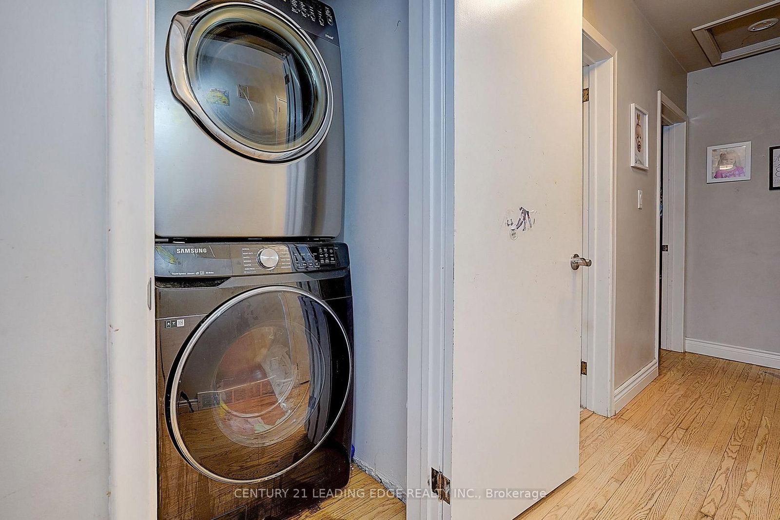 284 DOVER Street • Oshawa, ON photo 27