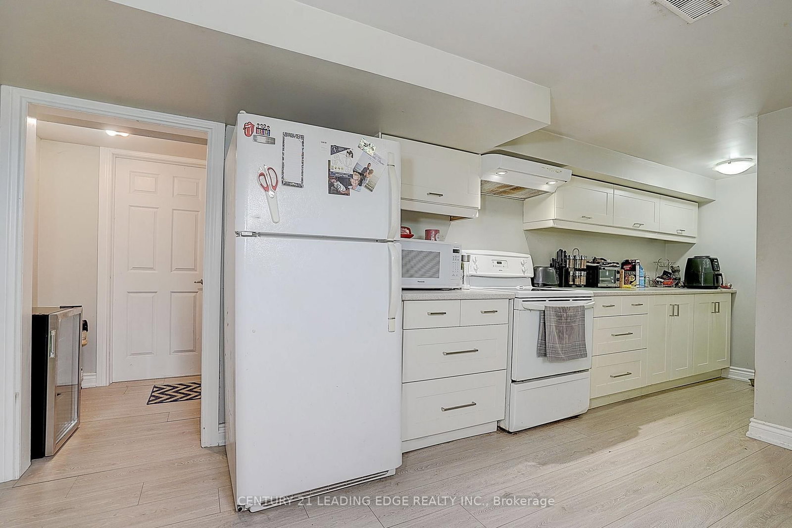 284 DOVER Street • Oshawa, ON photo 29