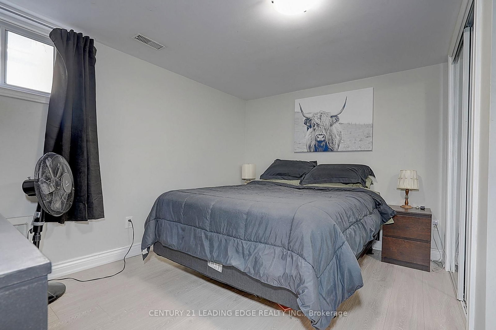 284 DOVER Street • Oshawa, ON photo 37