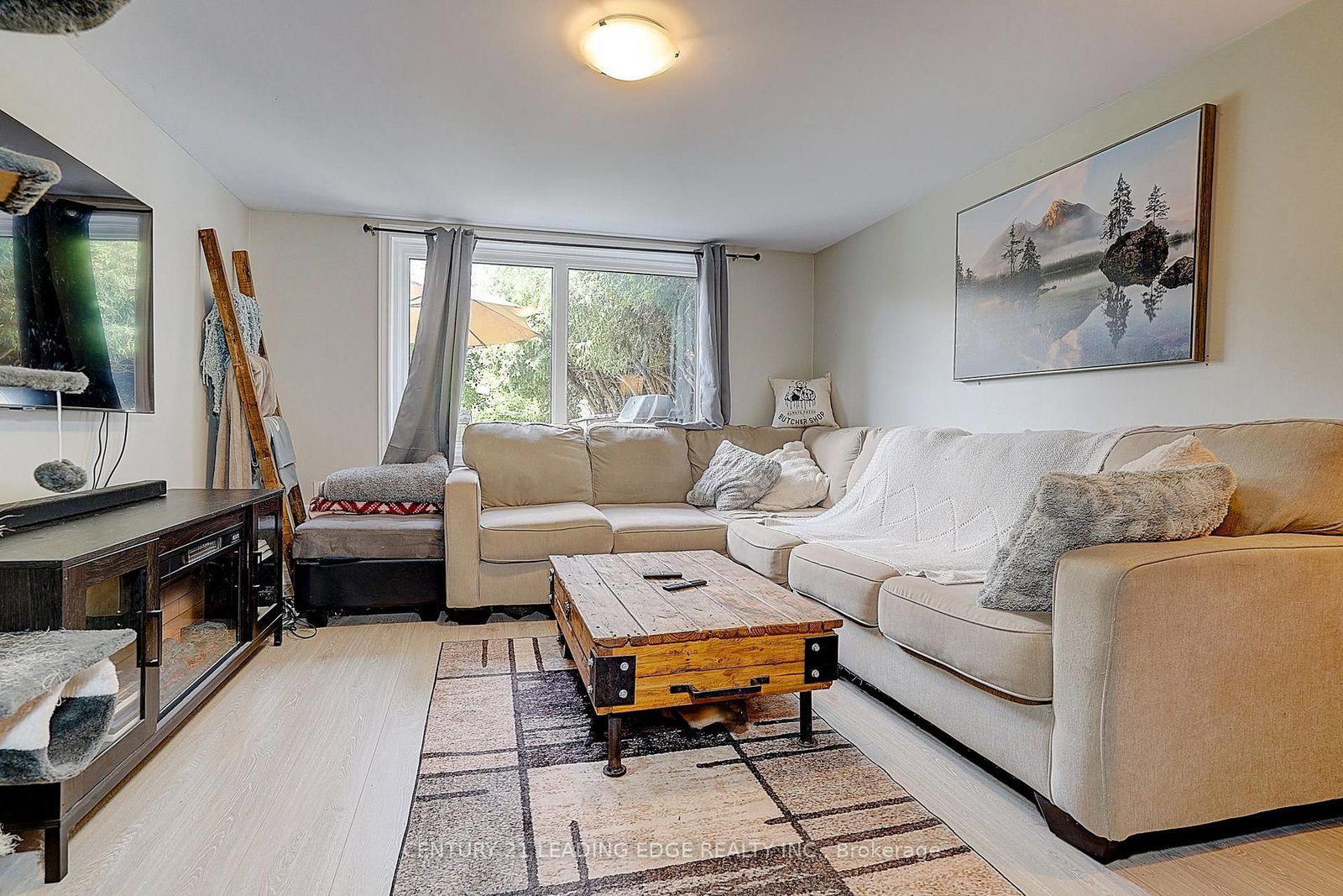 284 DOVER Street • Oshawa, ON photo 42