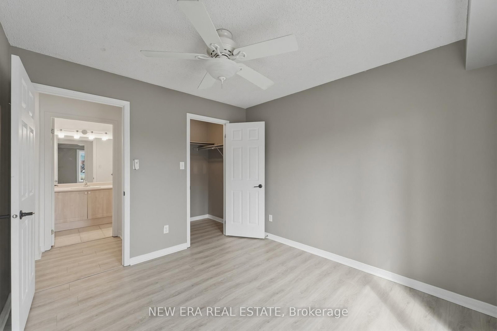 106 Aspen Springs Drive • #109 • Clarington, ON photo 11