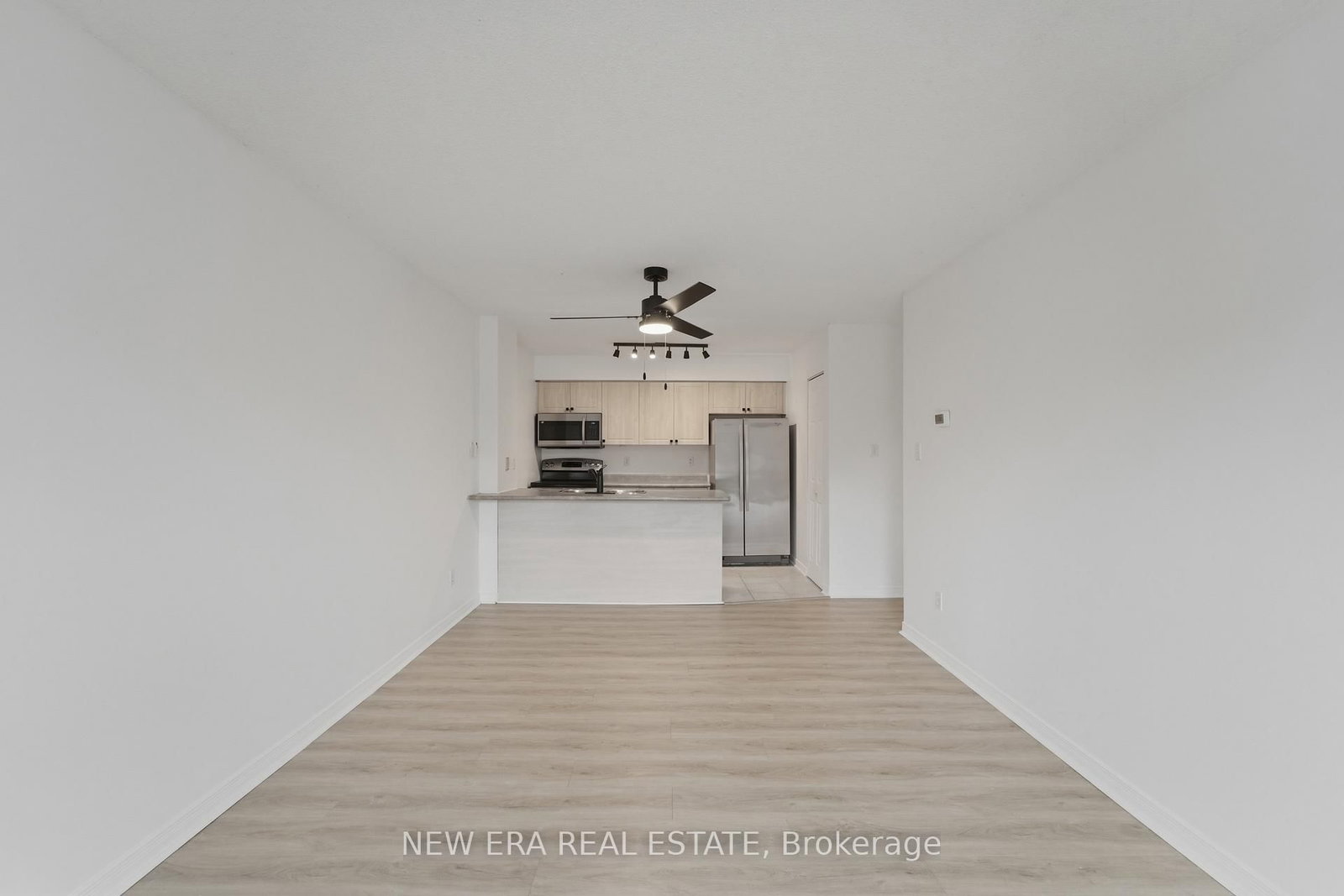 106 Aspen Springs Drive • #109 • Clarington, ON photo 14