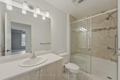 106 Aspen Springs Drive • #109 • Clarington, ON photo 8