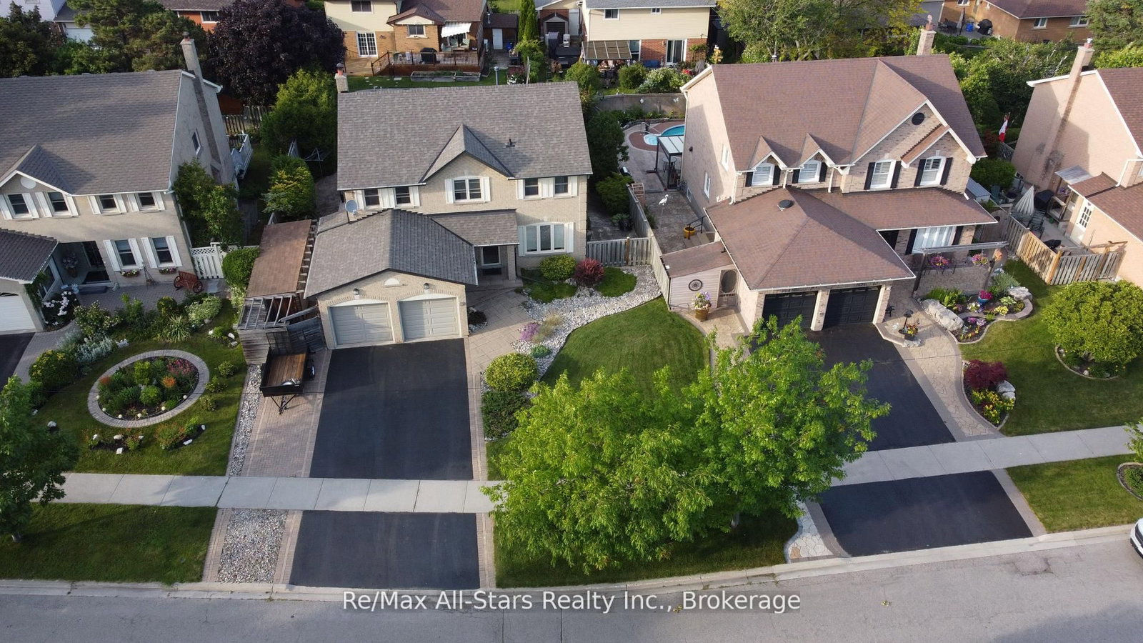 20 Love Crescent • Ajax, ON photo 34