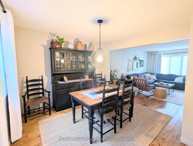 20 Love Crescent • Ajax, ON photo 9