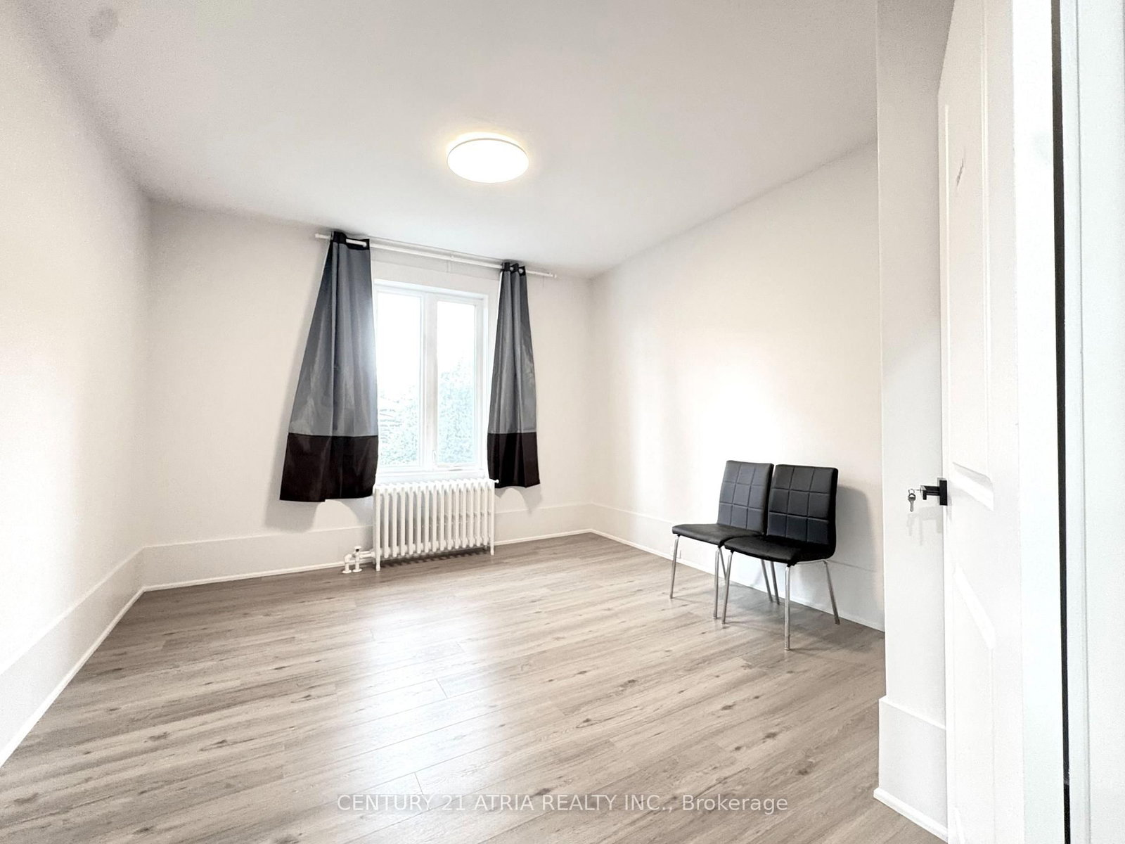 1458 Military Trail • Toronto, ON photo 12