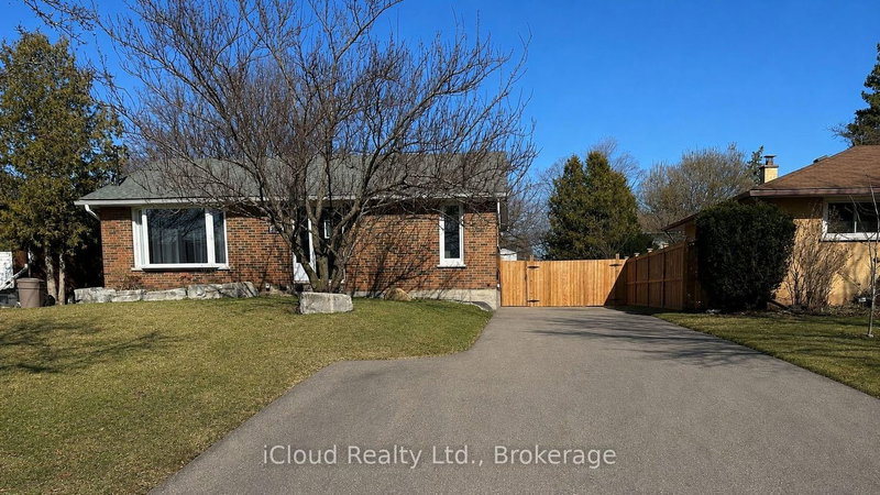home for lease on Main-747 GLENFOREST Street W