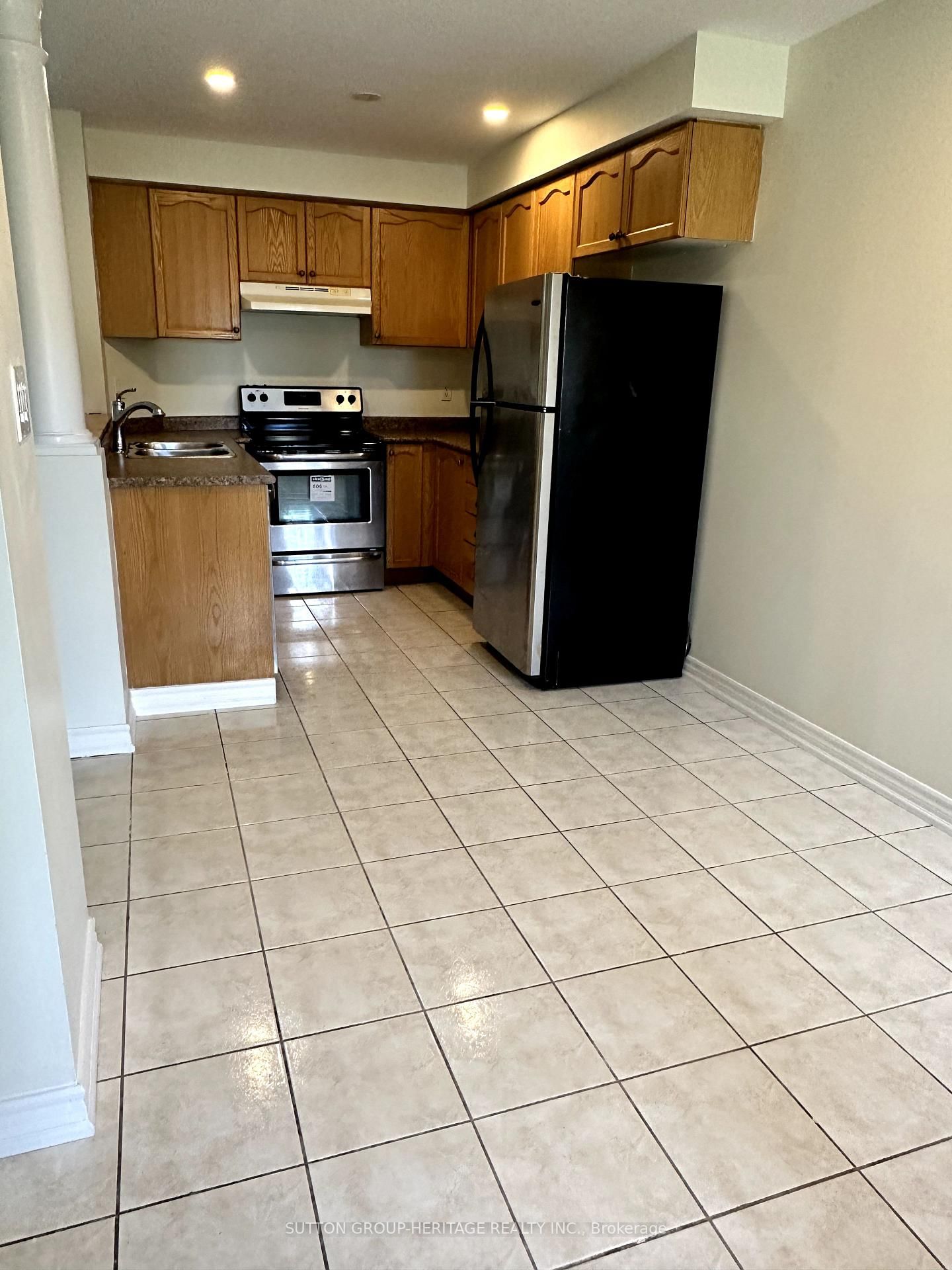 5535 Lawrence Avenue, Toronto, ON, photo 4
