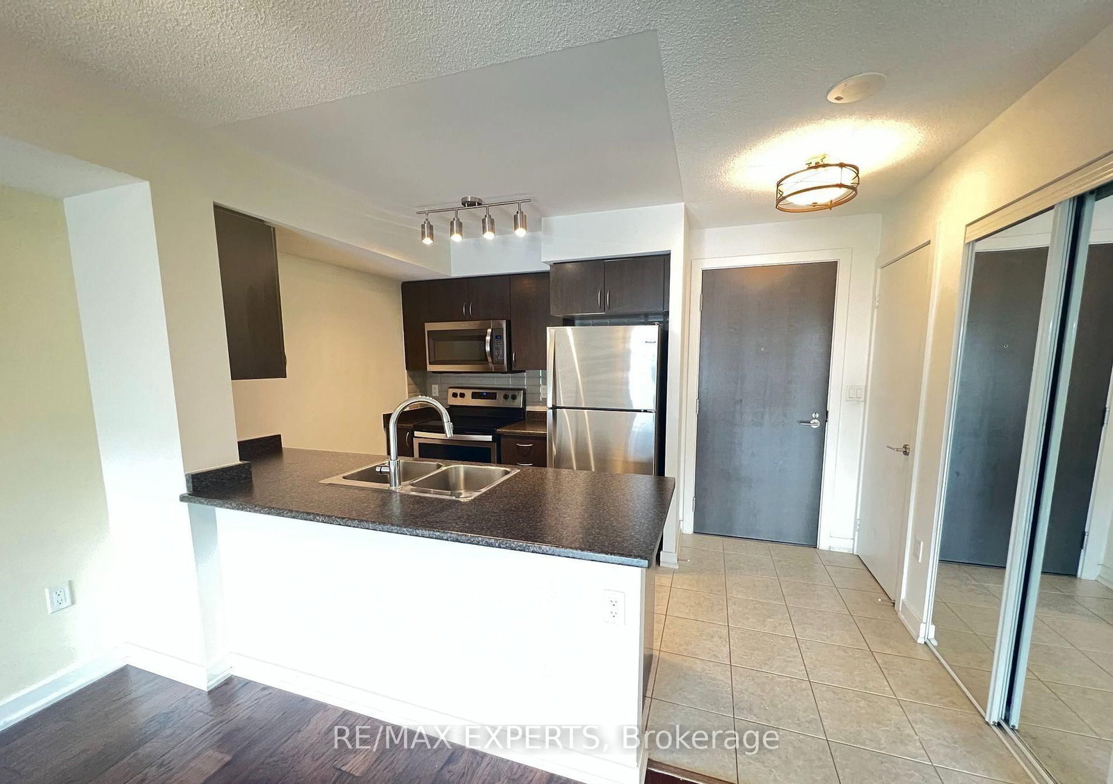 1216-1346 Danforth Road, Toronto, ON, photo 4