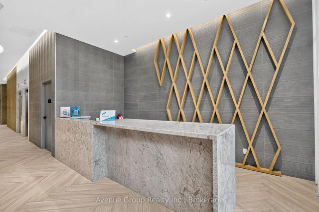 PH610 - 1285 Queen Street E