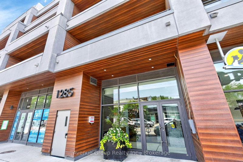 TH58 - 1285 Queen Street E
