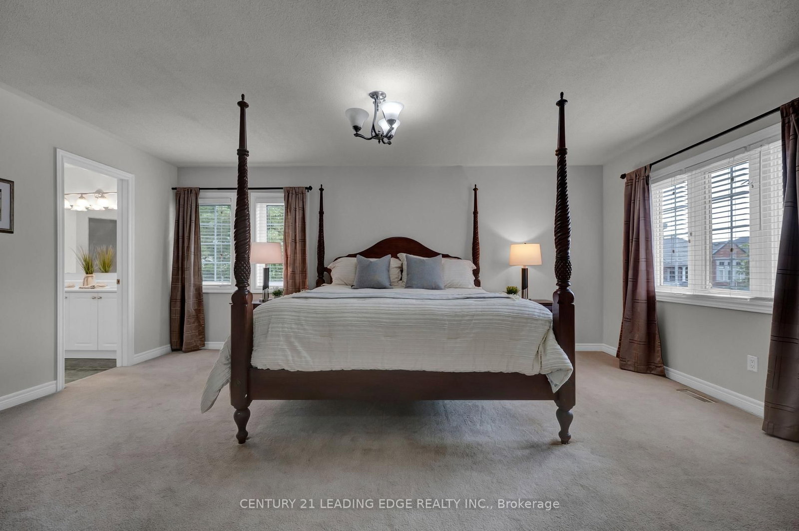 319 Mapleview Court • Pickering, ON photo 22