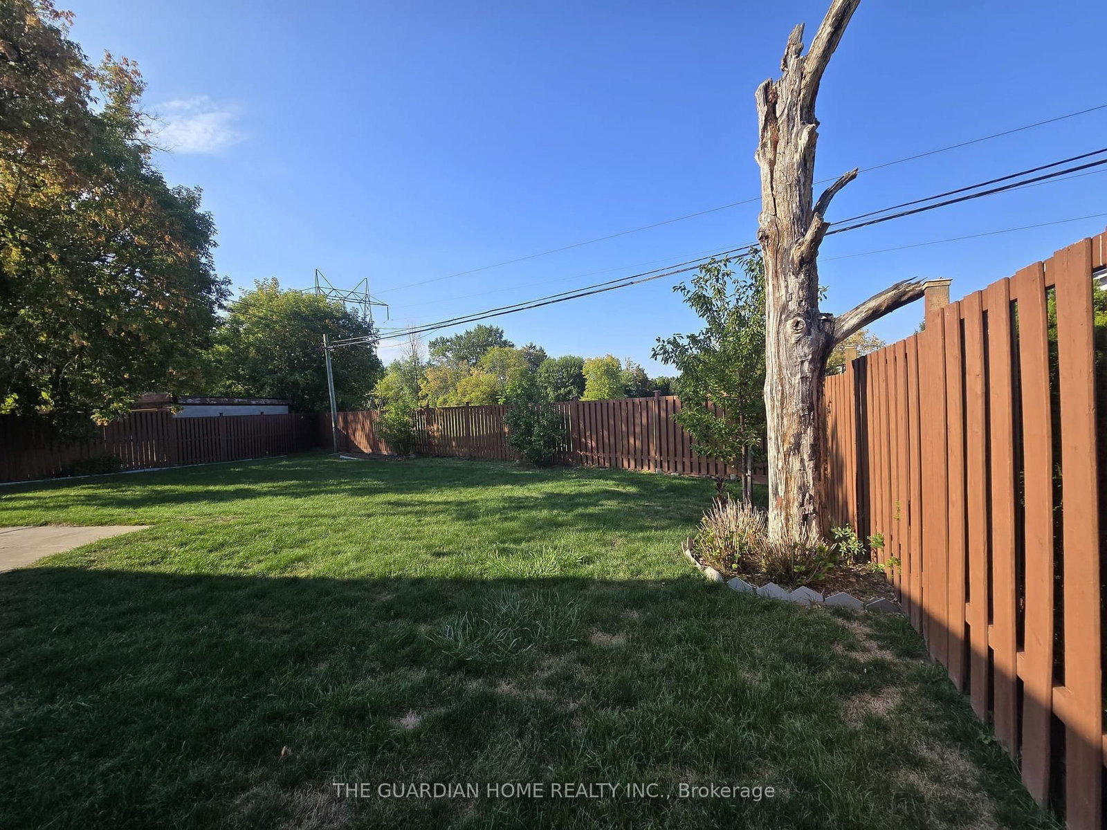 15 Princemere Crescent • Toronto, ON photo 21
