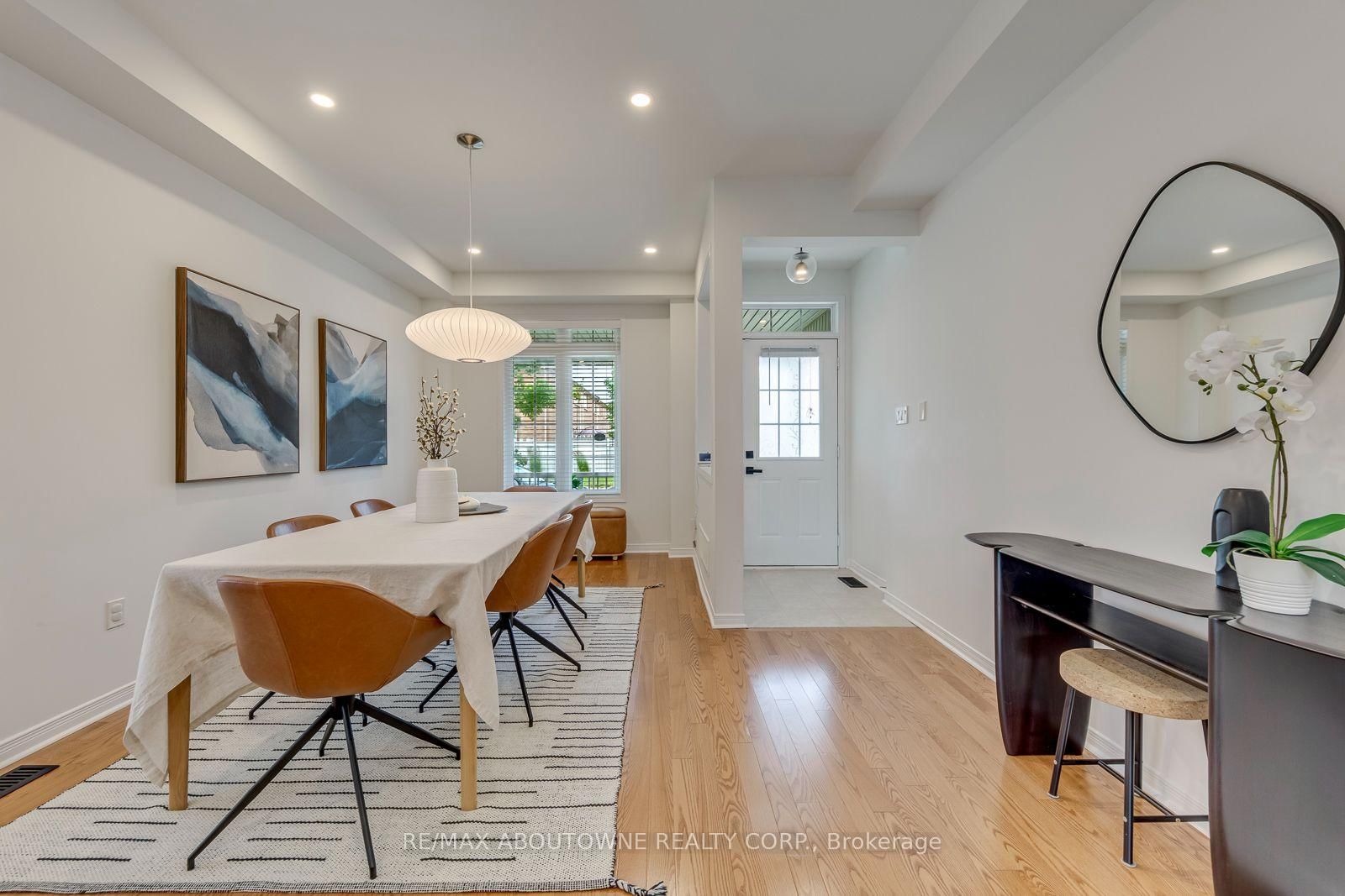 54 Dairy Drive • Toronto, ON photo 6