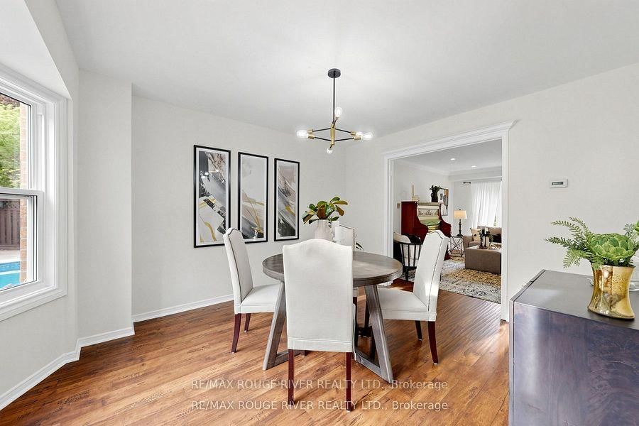1110 Timber Court • Pickering, ON photo 10