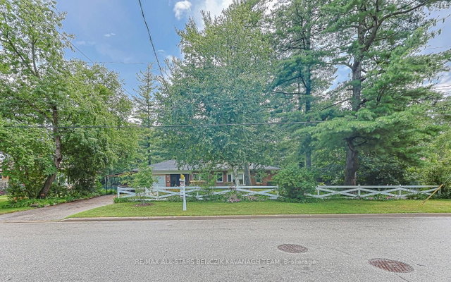 65 Gladys Road