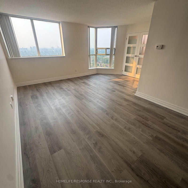 LPH9 - 2466 EGLINTON Avenue E