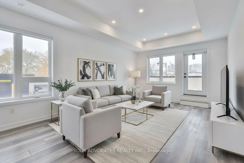home for lease on 9 VIVIAN Road