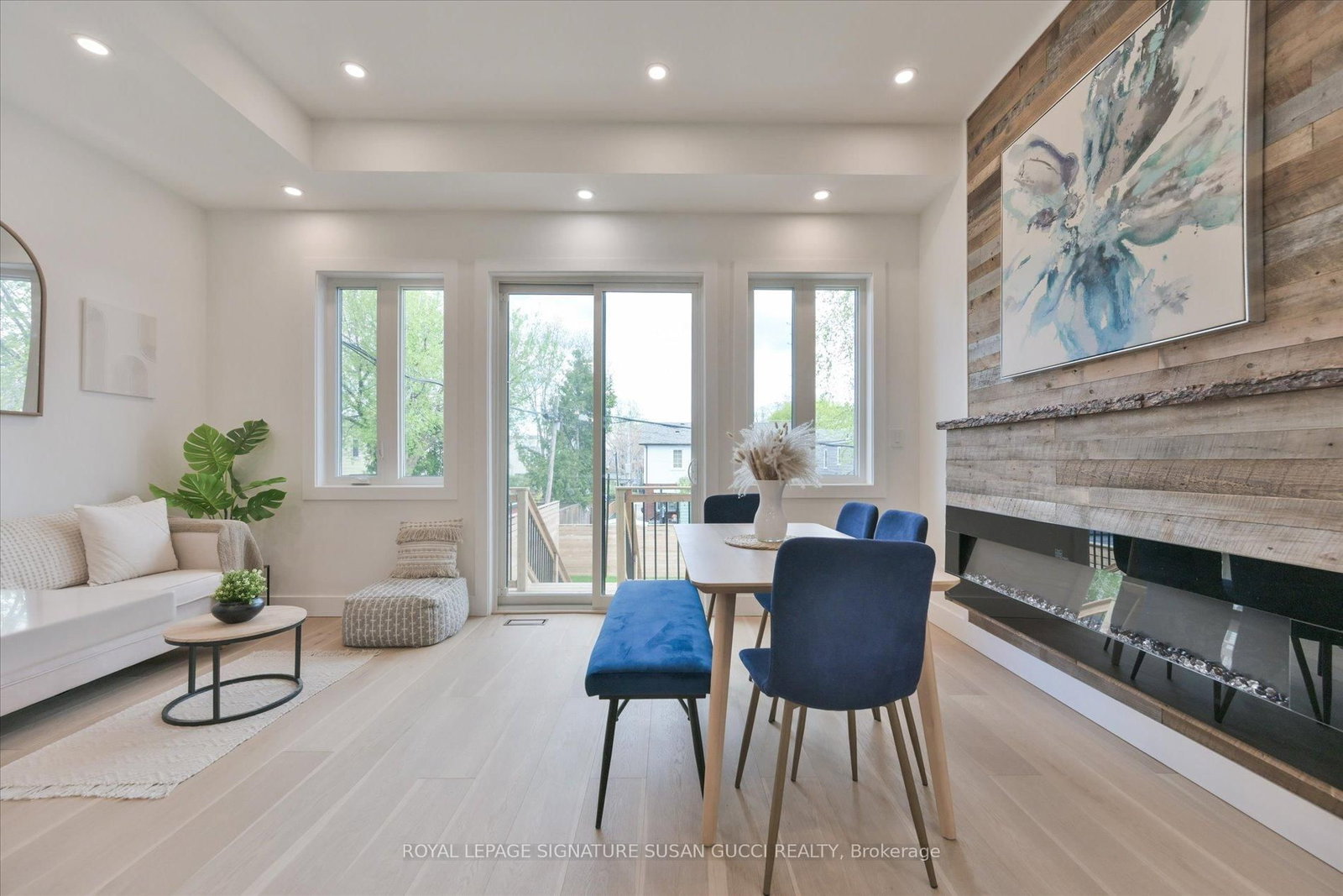223 Queensdale Avenue • Toronto, ON photo 11
