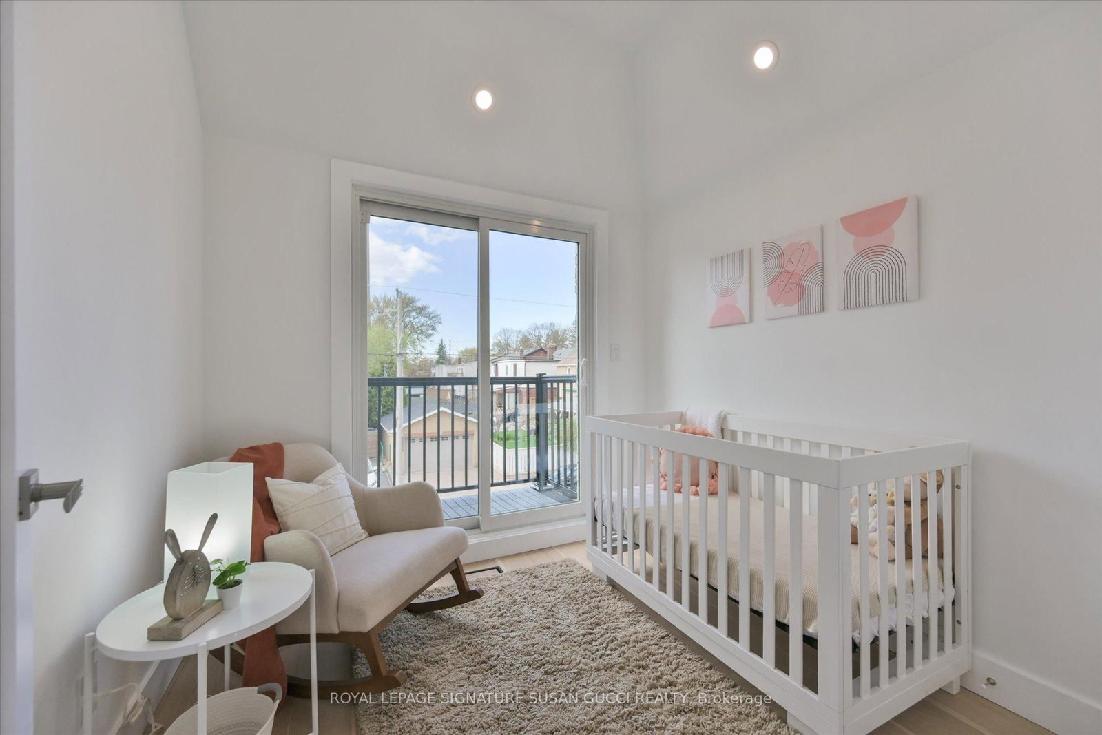 223 Queensdale Avenue • Toronto, ON photo 23