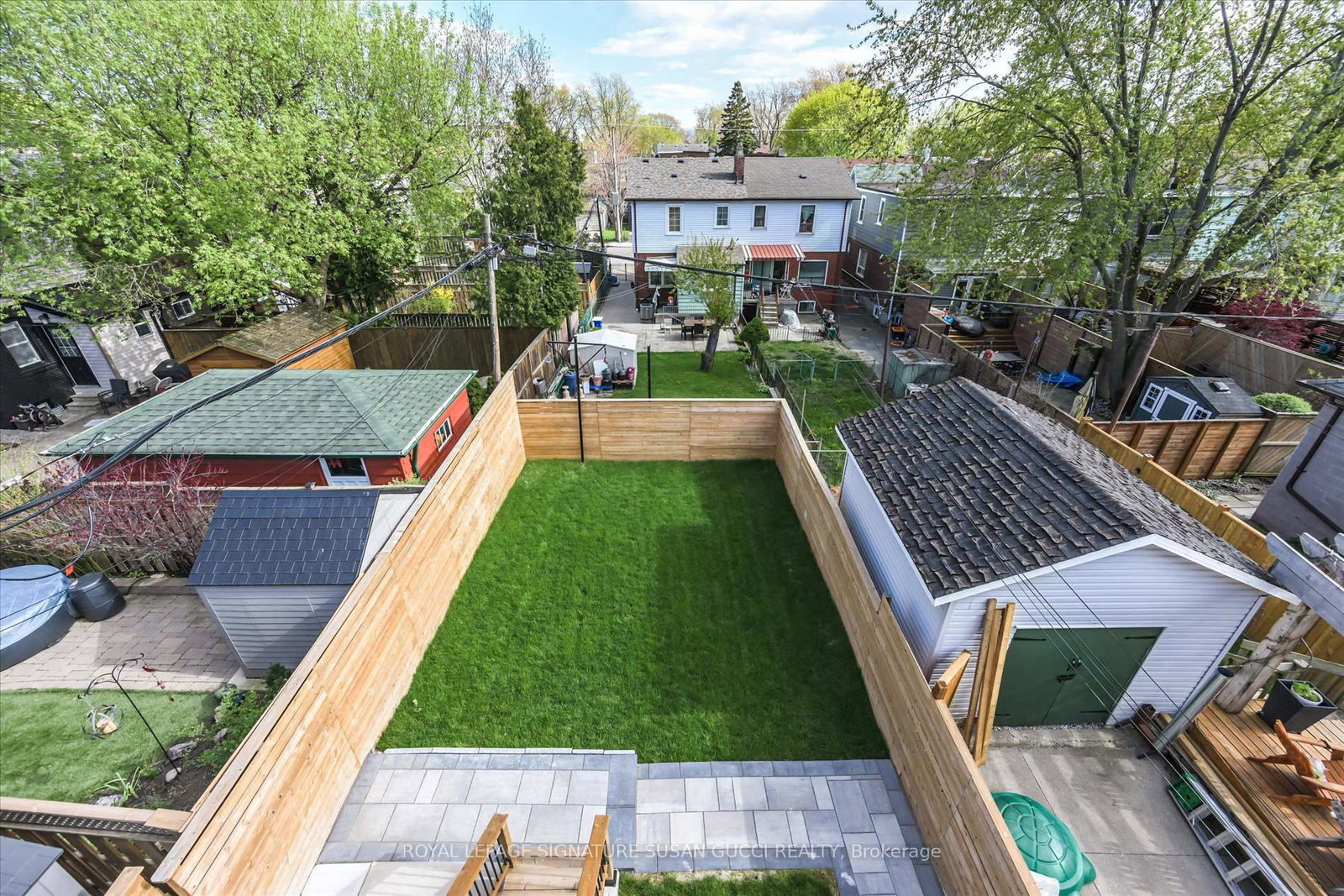 223 Queensdale Avenue • Toronto, ON photo 27