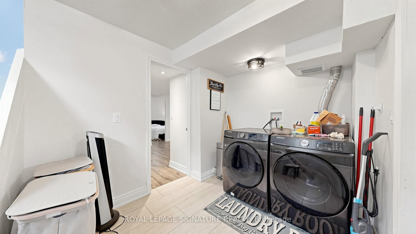 33 Neapolitan Drive • Toronto, ON photo 36