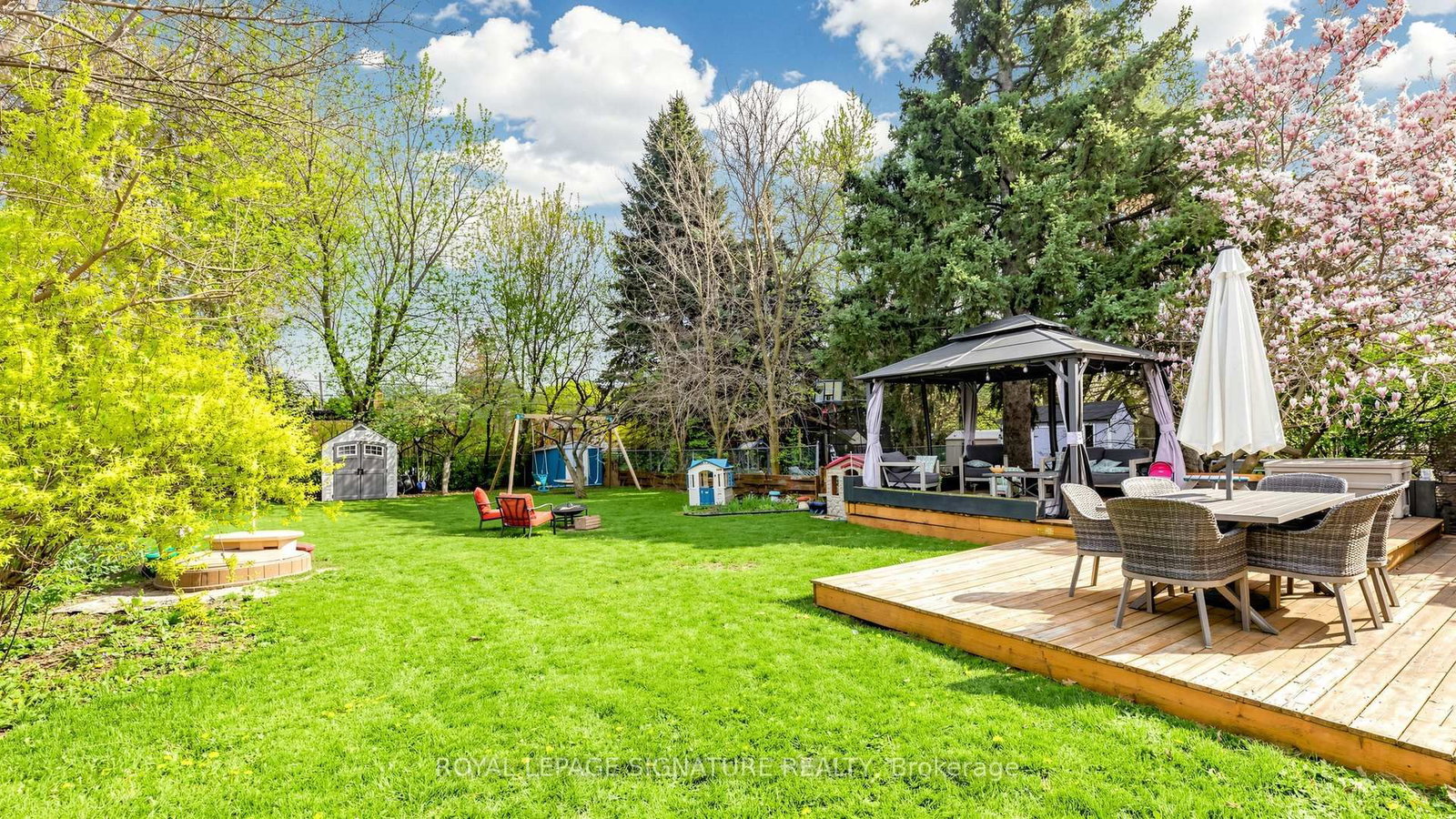 33 Neapolitan Drive • Toronto, ON photo 38