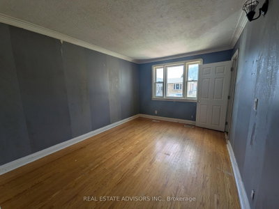 45 Pitt Avenue, Toronto, ON, photo 3