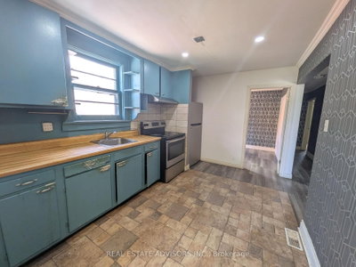 45 Pitt Avenue, Toronto, ON, photo 4