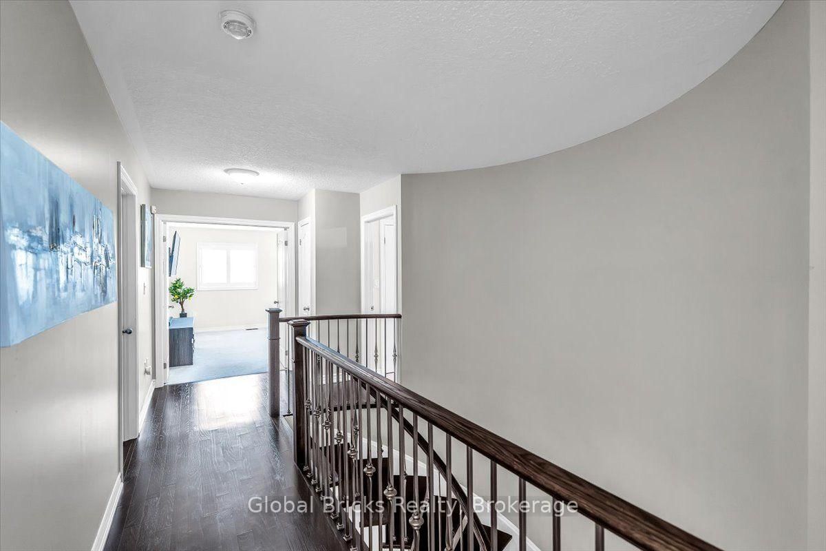 47 Holyrod Drive • Clarington, ON photo 40
