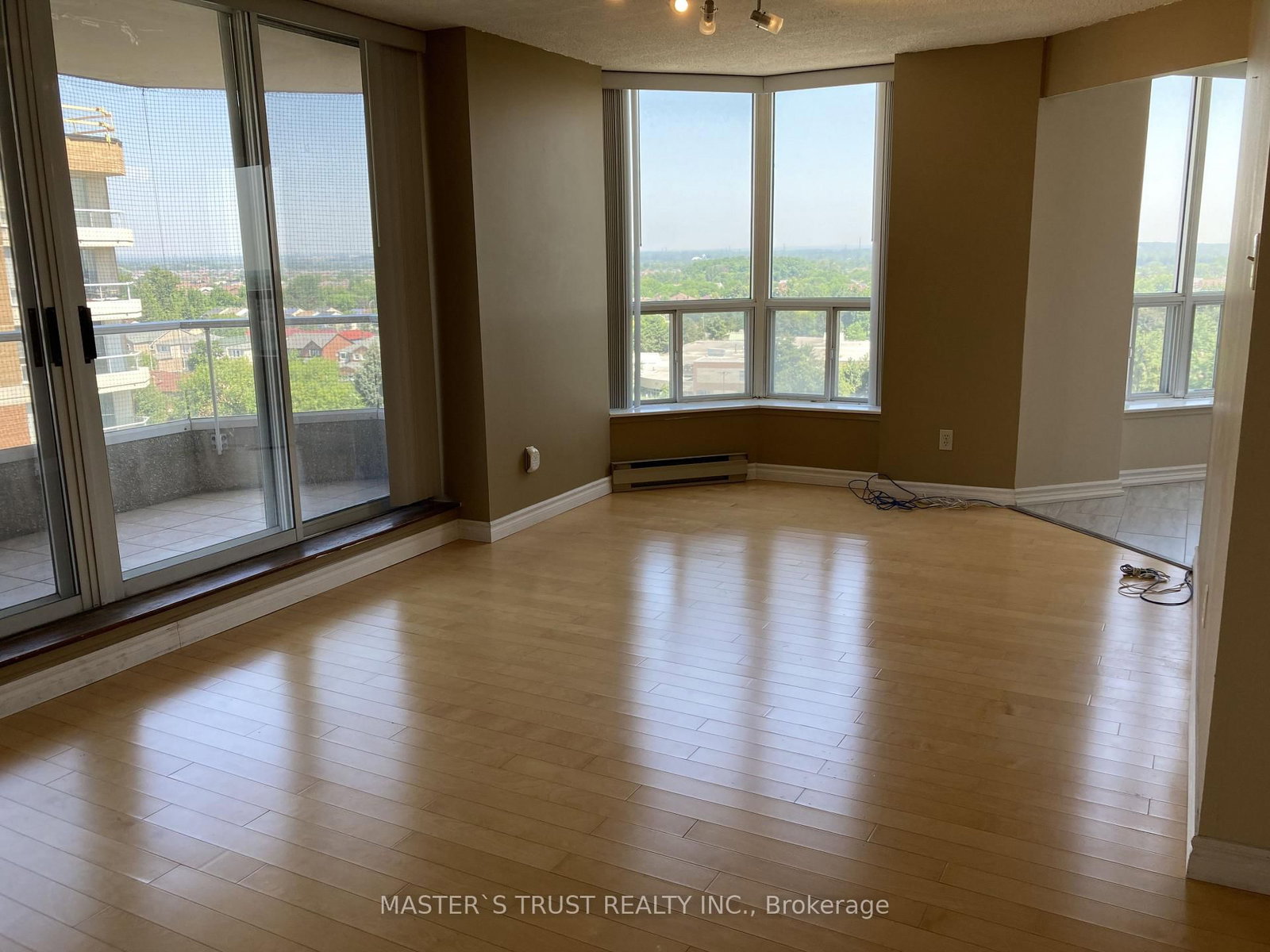 410 Mclevin Avenue • #803 • Toronto, ON photo 10