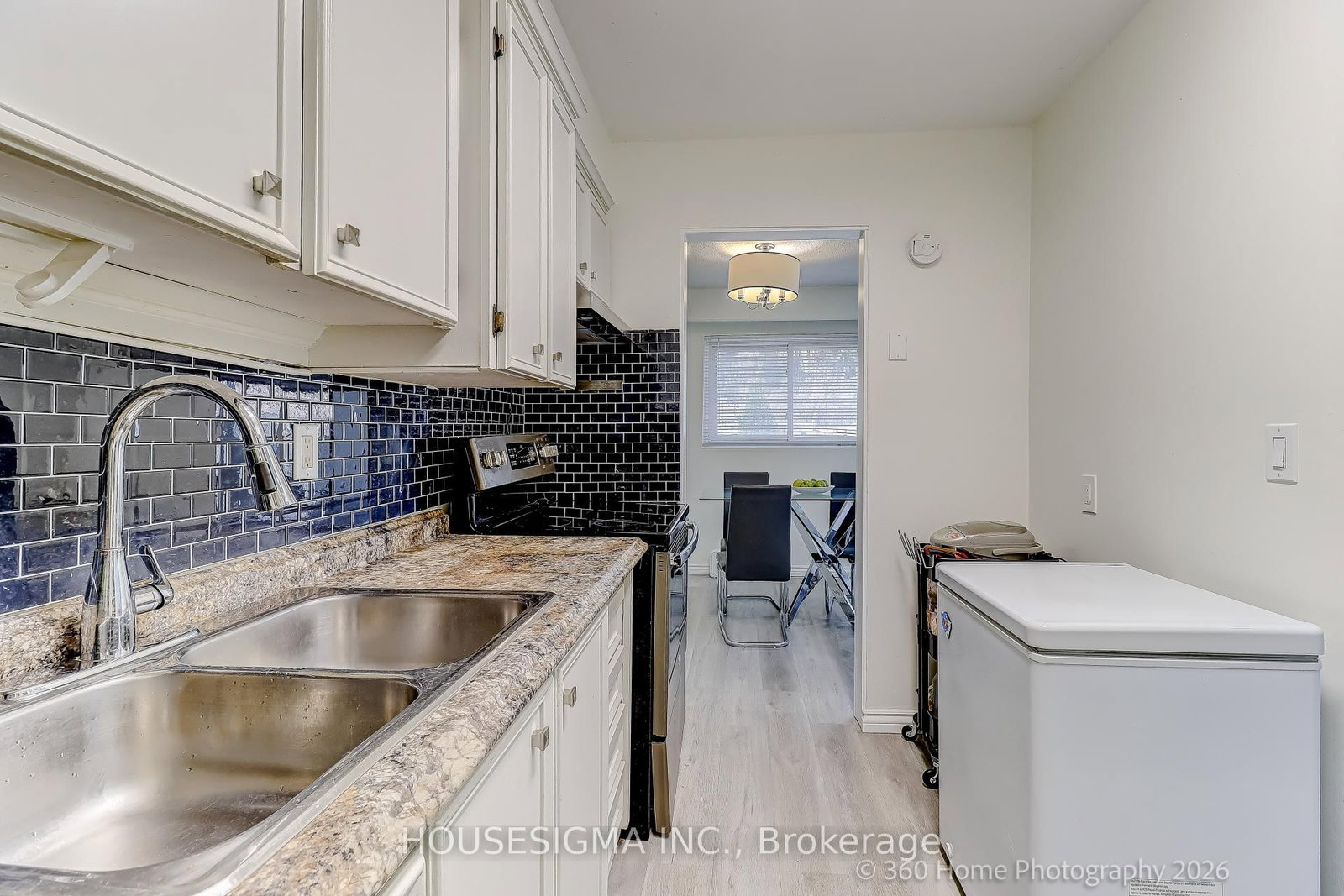 927 Burns Street W • #29 • Whitby, ON photo 8