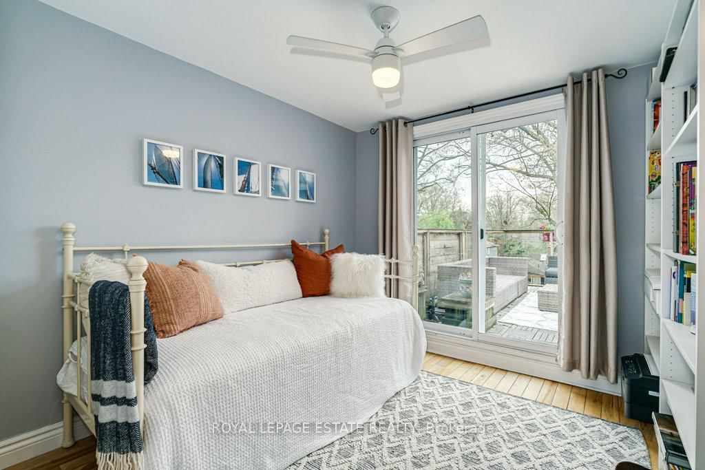 158 Waverley Road • Toronto, ON photo 25