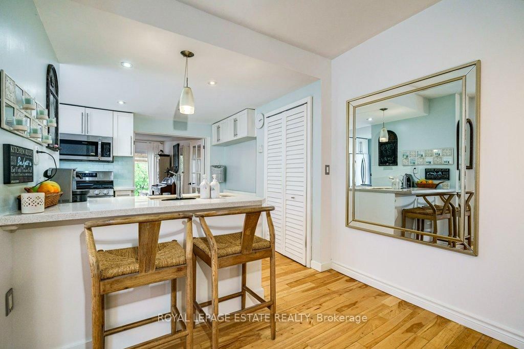 158 Waverley Road • Toronto, ON photo 6