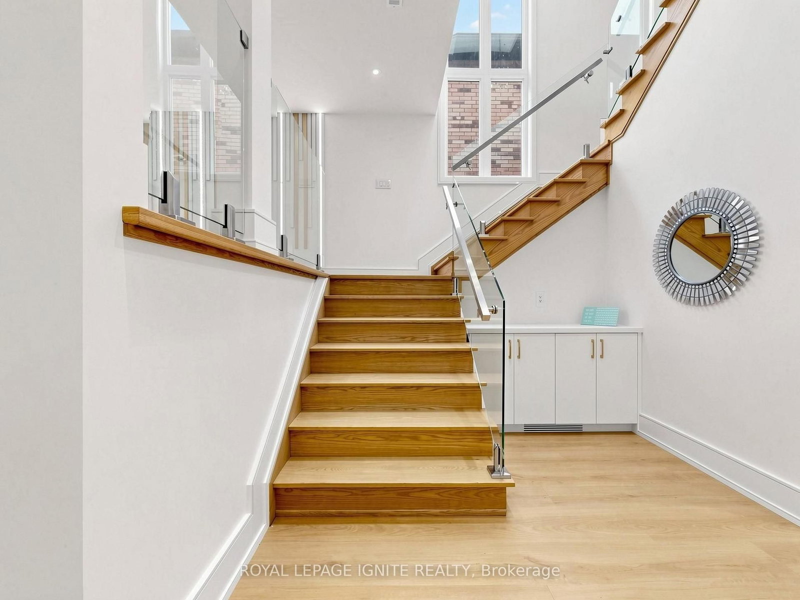 160 Manse Road N • Toronto, ON photo 18