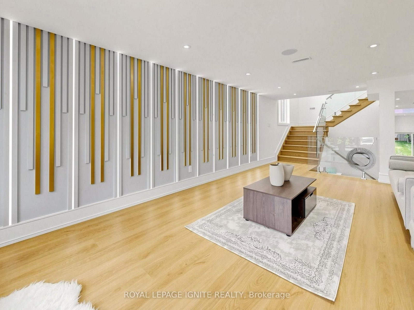 160 Manse Road N • Toronto, ON photo 21