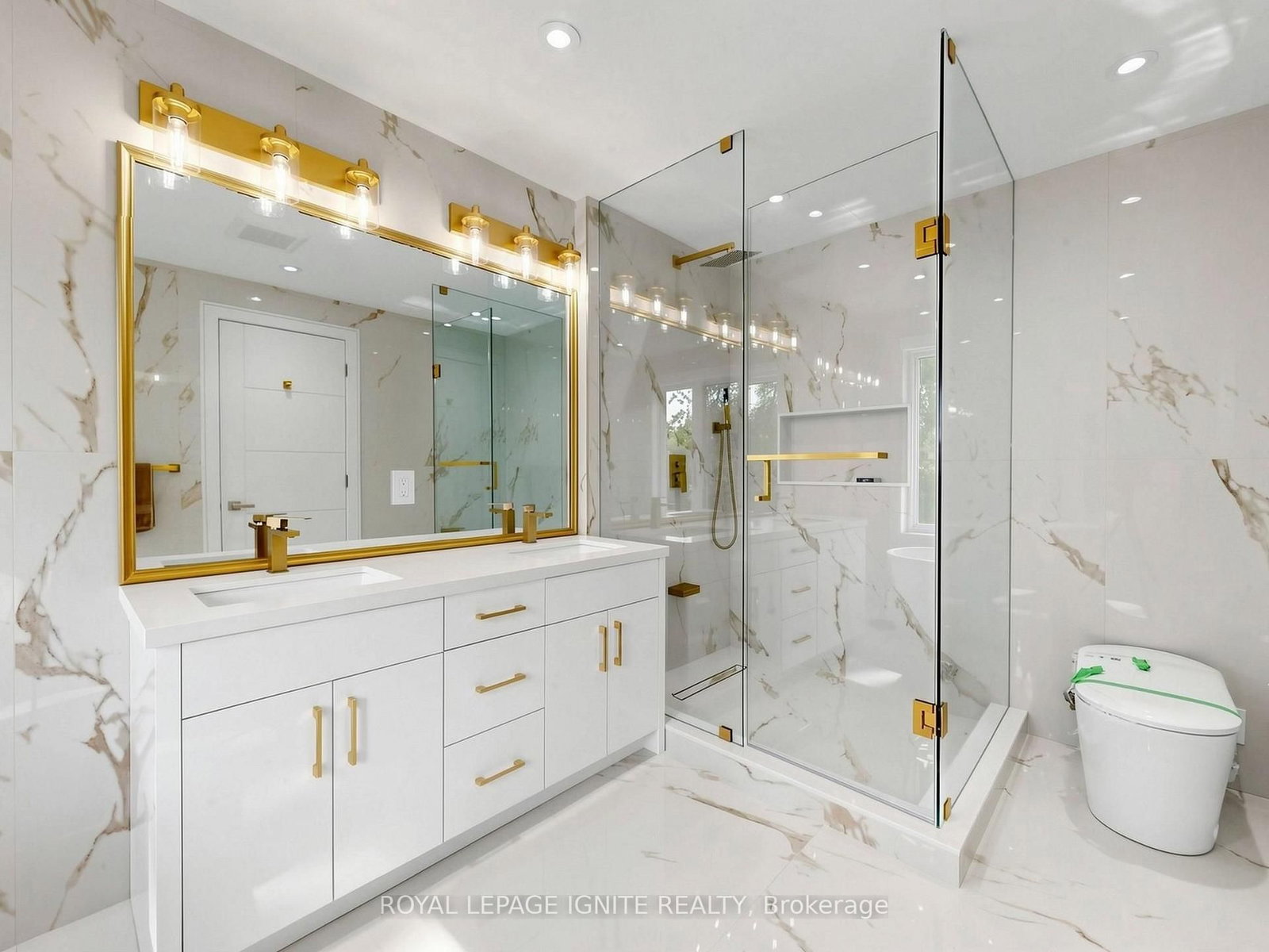 160 Manse Road N • Toronto, ON photo 28
